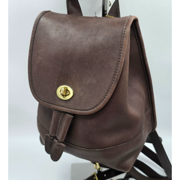 Coach 9960 Vintage Brown Leather Daypack Backpack Turn lock Drawstring & Wallet - Picture 2 of 16